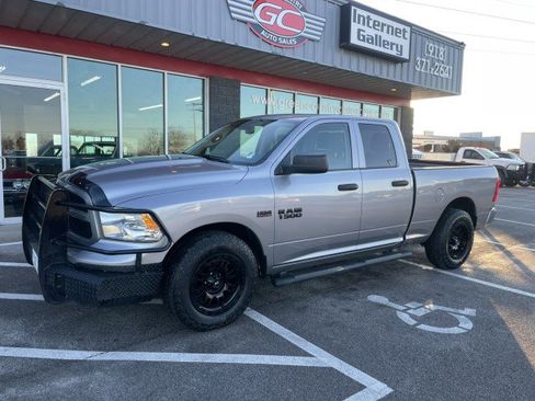 Used 2020 RAM 1500 Tradesman image 1