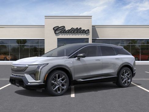 New 2027 Cadillac Optiq Luxury AWD/4WD image 2