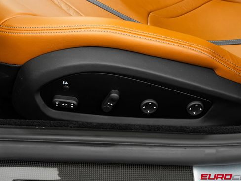 Used 2020 Ferrari 812 Superfast RWD image 48