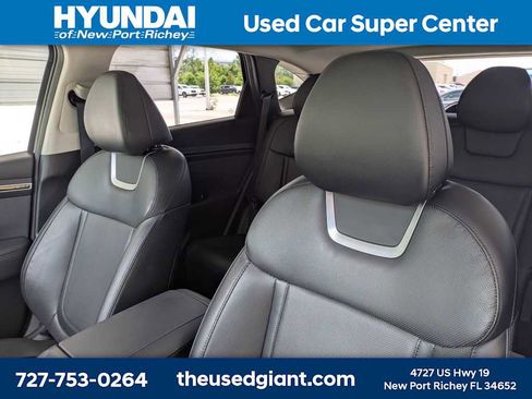 Used 2024 Hyundai Tucson Limited AWD/4WD image 7