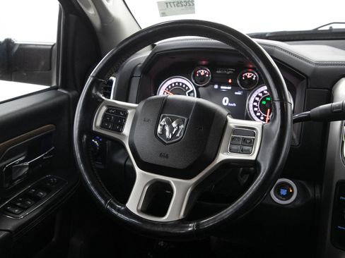 Used 2018 RAM 2500 Laramie AWD/4WD image 17