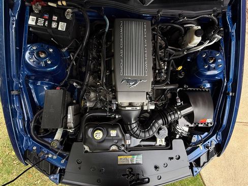 Used 2009 Ford Mustang GT Premium image 68