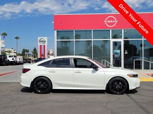 Used 2025 Honda Civic Sport image 30