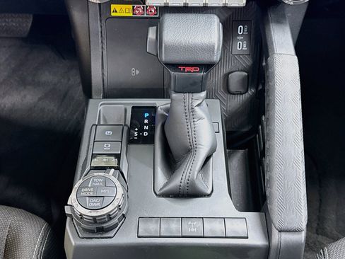Used 2026 Toyota 4Runner TRD Off-Road AWD/4WD image 24
