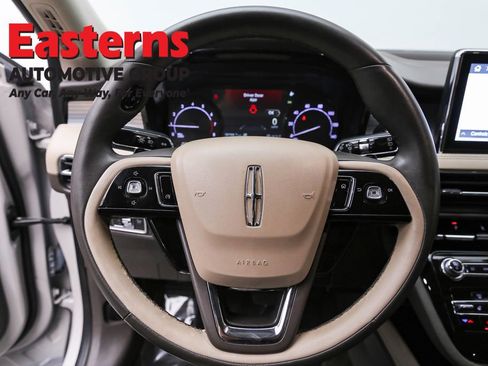 Used 2022 Lincoln Corsair FWD w/ Equipment Group 101A image 10