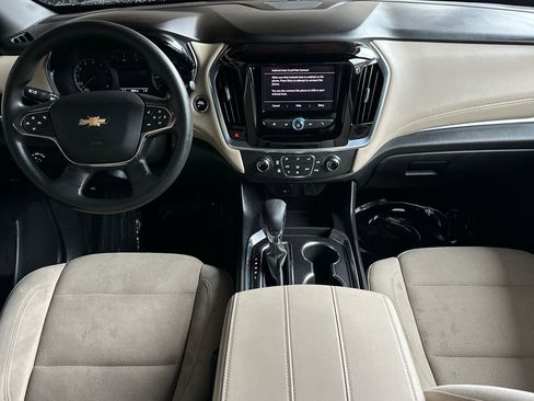 Certified 2022 Chevrolet Traverse LS image 16