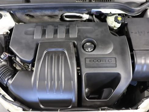 Used 2005 Chevrolet Cobalt Coupe FWD image 18