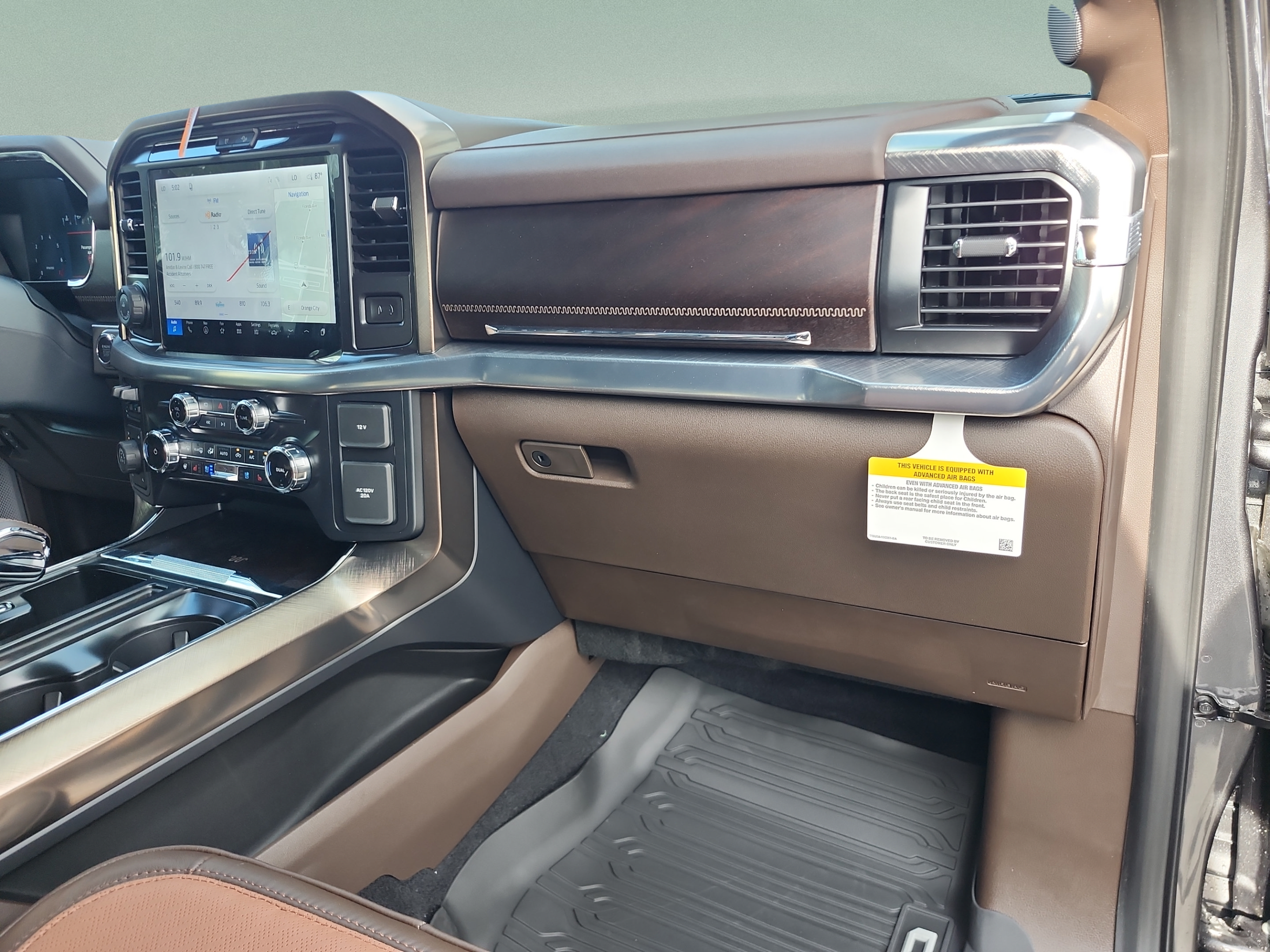 New 2026 Ford F150 King Ranch w/ Equipment Group 601A High AWD/4WD image 19