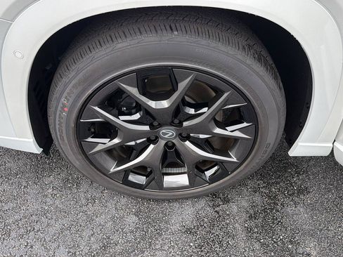 New 2026 Lexus TX 500h AWD image 39