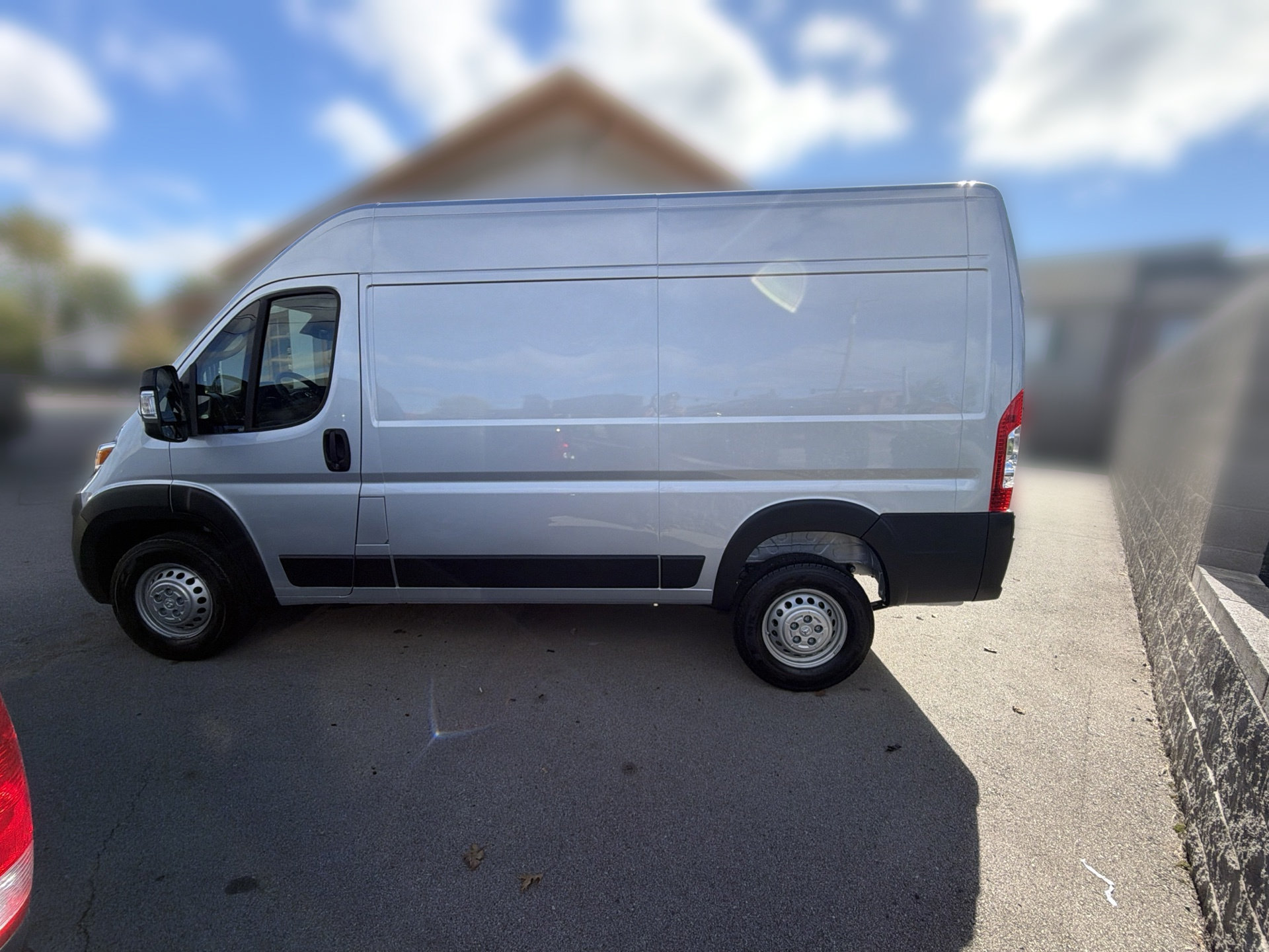 Used 2026 RAM ProMaster 1500 w/ Safety Group FWD image 5