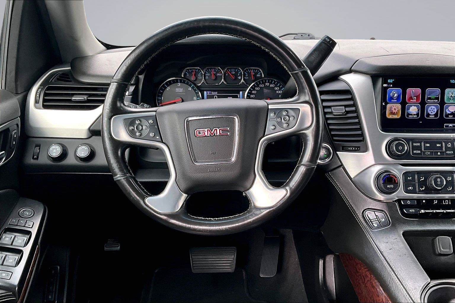 Used 2020 GMC Yukon XL SLT w/ Open Road Package AWD/4WD image 6
