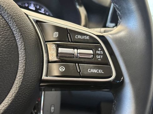 Used 2022 Kia Seltos S FWD image 26