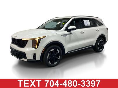 Used 2025 Kia Sorento EX