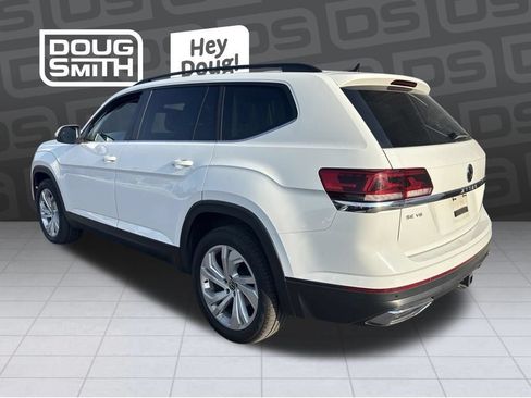 Used 2022 Volkswagen Atlas SE w/ Panoramic Sunroof Package AWD/4WD image 3