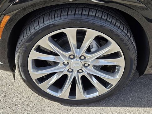 New 2026 Cadillac Vistiq Premium Luxury w/ LPO, Floor Liner Package image 9