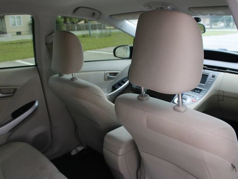 Used 2012 Toyota Prius Three FWD image 25