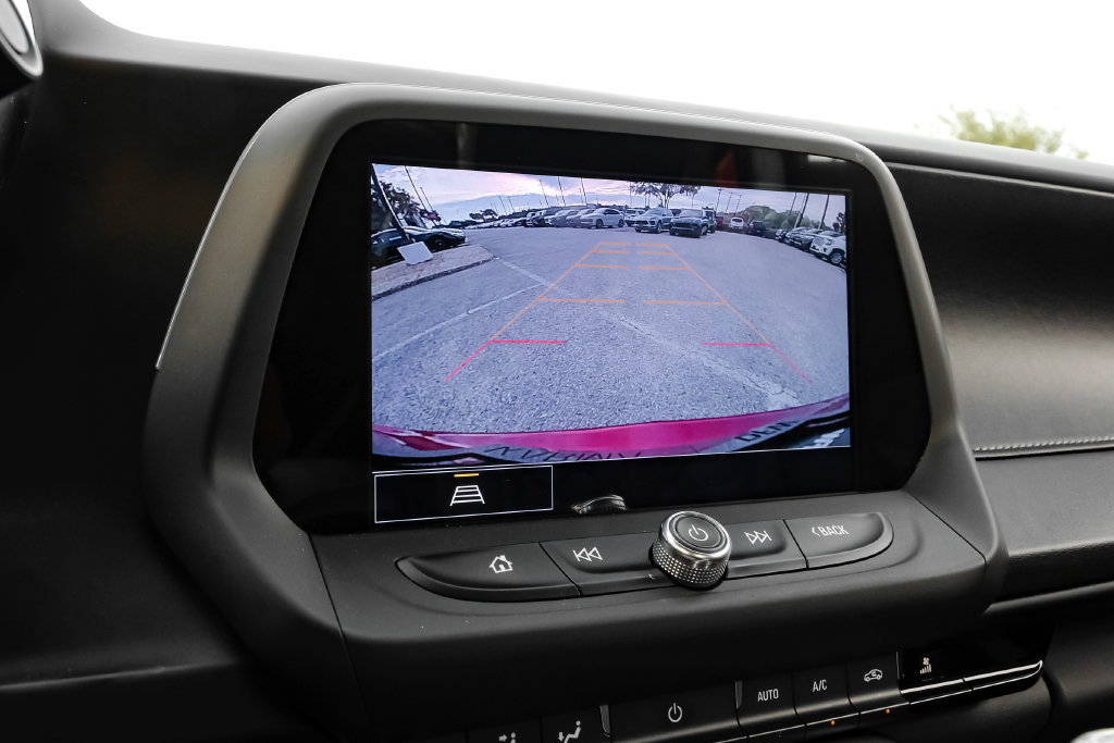 Used 2022 Chevrolet Camaro SS RWD image 17