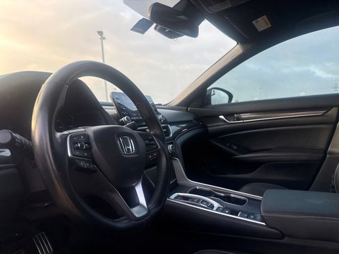 Used 2022 Honda Accord Sport image 34