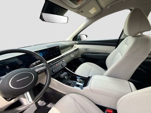Certified 2026 Hyundai Tucson SE FWD image 20