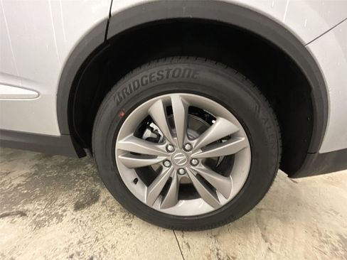 New 2026 Acura MDX SH-AWD image 27