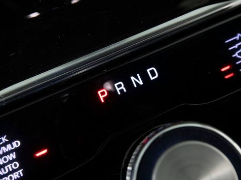 Used 2022 Jeep Grand Cherokee L Overland w/ Luxury Tech Group IV AWD/4WD image 24