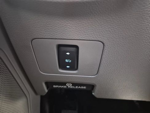 Used 2020 Ford F350 XLT w/ XLT Premium Package AWD/4WD image 31