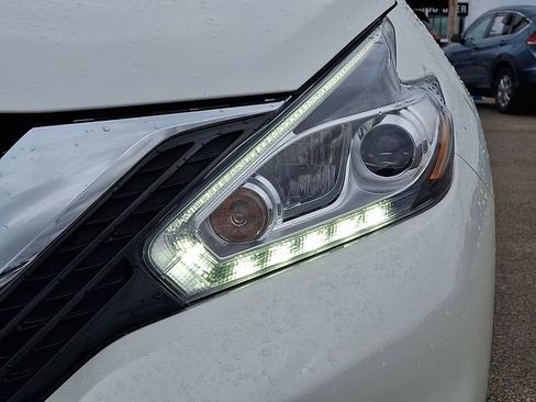 Used 2018 Nissan Murano Platinum image 9