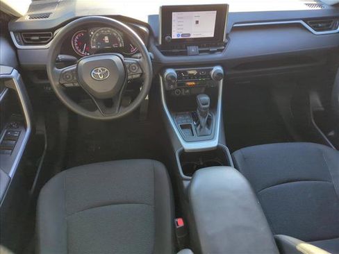Used 2023 Toyota RAV4 LE image 21