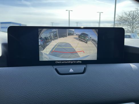 Certified 2025 MAZDA CX-90 3.3 Turbo w/ Preferred Package image 14