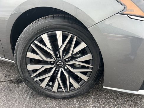 Used 2023 Nissan Altima 2.5 SV image 28