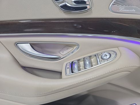 Used 2015 Mercedes-Benz S 550 4MATIC Sedan image 26