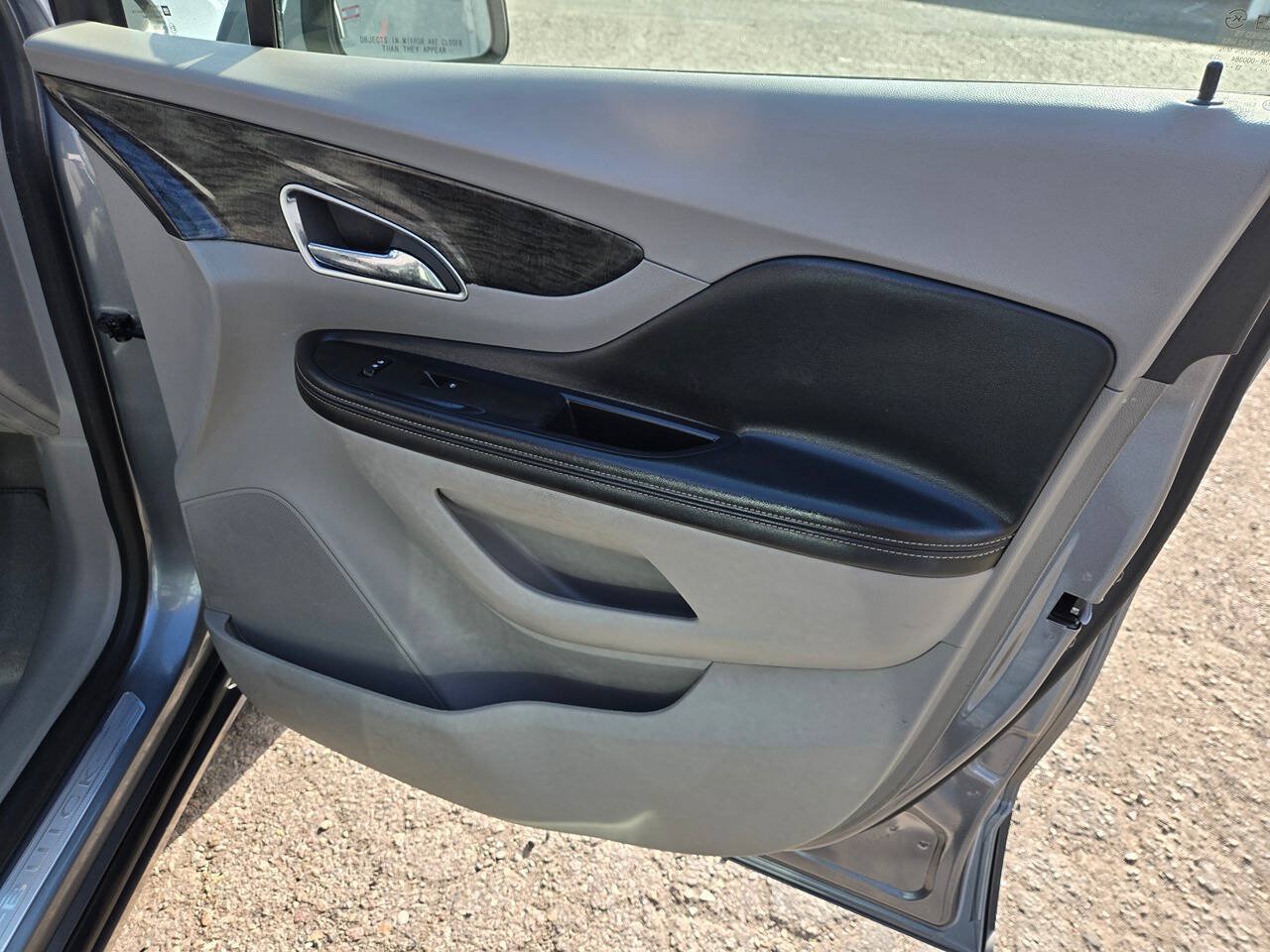Used 2013 Buick Encore FWD image 32