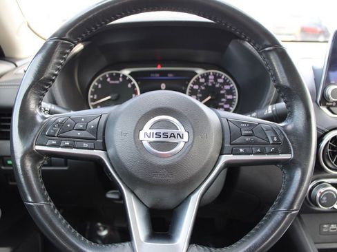 Used 2022 Nissan Sentra SV image 27
