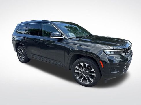 Used 2023 Jeep Grand Cherokee L Overland RWD image 2