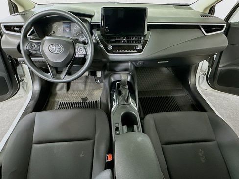 Used 2024 Toyota Corolla LE FWD image 15