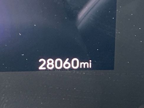 Used 2025 Buick Encore GX Preferred image 9