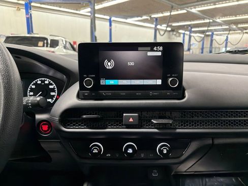 Used 2023 Honda HR-V LX image 16