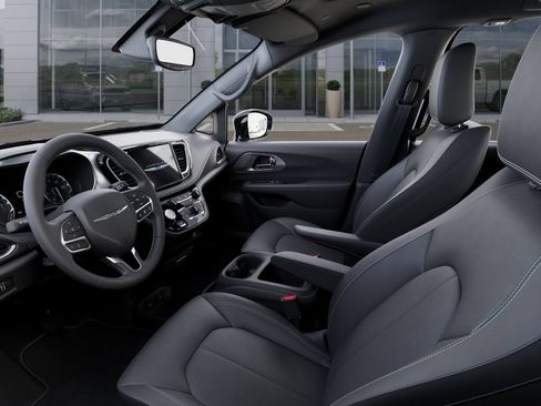 New 2026 Chrysler Pacifica Select FWD image 22