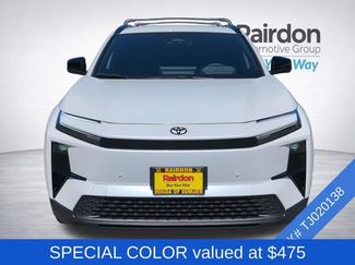 Used 2026 Toyota C-HR AWD/4WD video 2