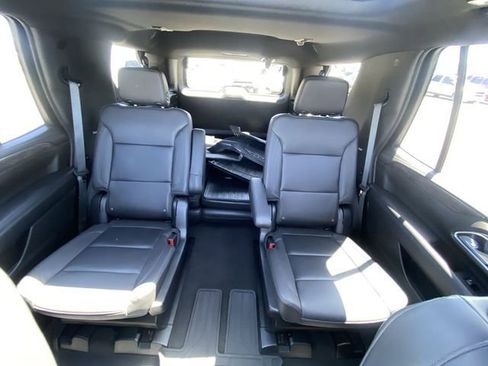 Used 2023 Chevrolet Tahoe Z71 w/ Z71 Off-Road Package AWD/4WD image 23