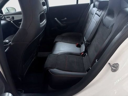 Used 2020 Mercedes-Benz CLA 250 image 33
