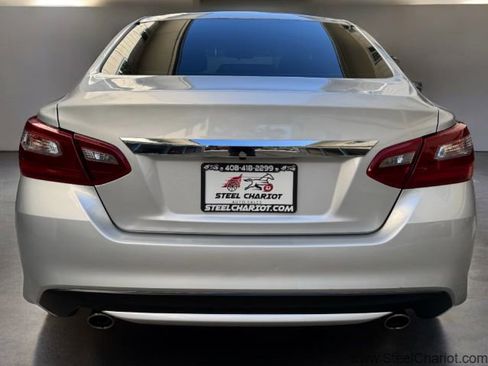 Used 2018 Nissan Altima 2.5 S w/ S Convenience Package image 4