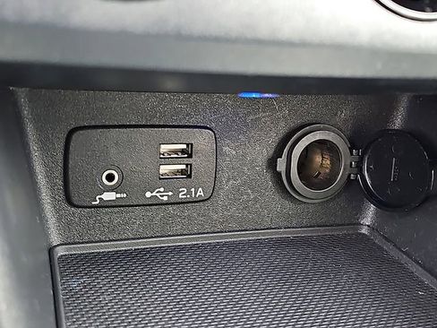 Used 2020 Subaru Forester w/ Alloy Wheel Package image 22