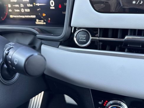 New 2026 Mitsubishi Outlander SEL FWD image 15