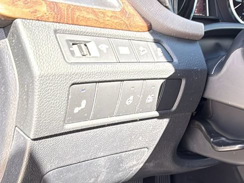 Used 2018 Hyundai Santa Fe FWD image 39