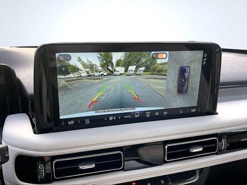Used 2026 Lincoln Aviator Reserve RWD image 16