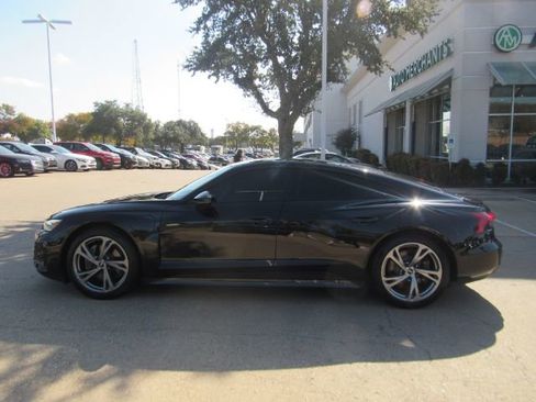 Used 2023 Audi e-tron GT Premium Plus image 14