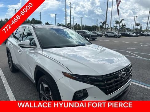 Used 2023 Hyundai Tucson Limited AWD/4WD image 3