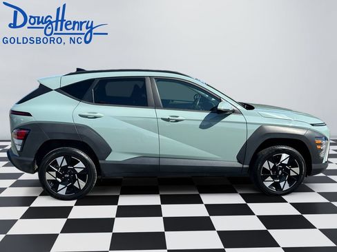 Used 2024 Hyundai Kona SEL AWD/4WD image 6