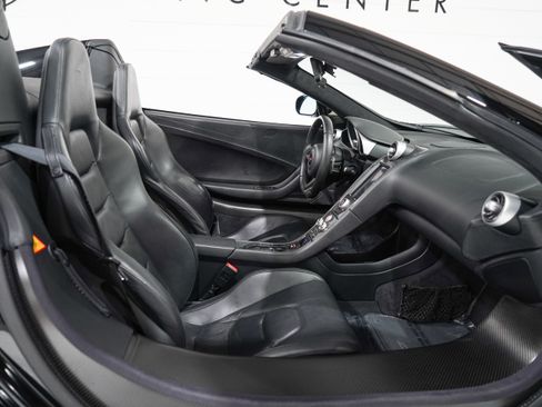Used 2013 McLaren MP4-12C Spider RWD image 16